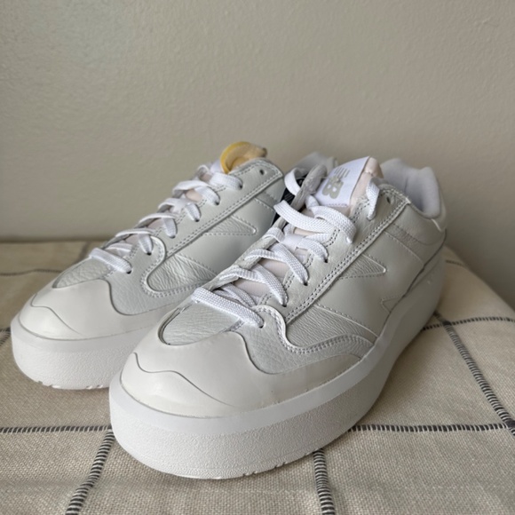 New Men’s White New Balance CT300 - Picture 6 of 7